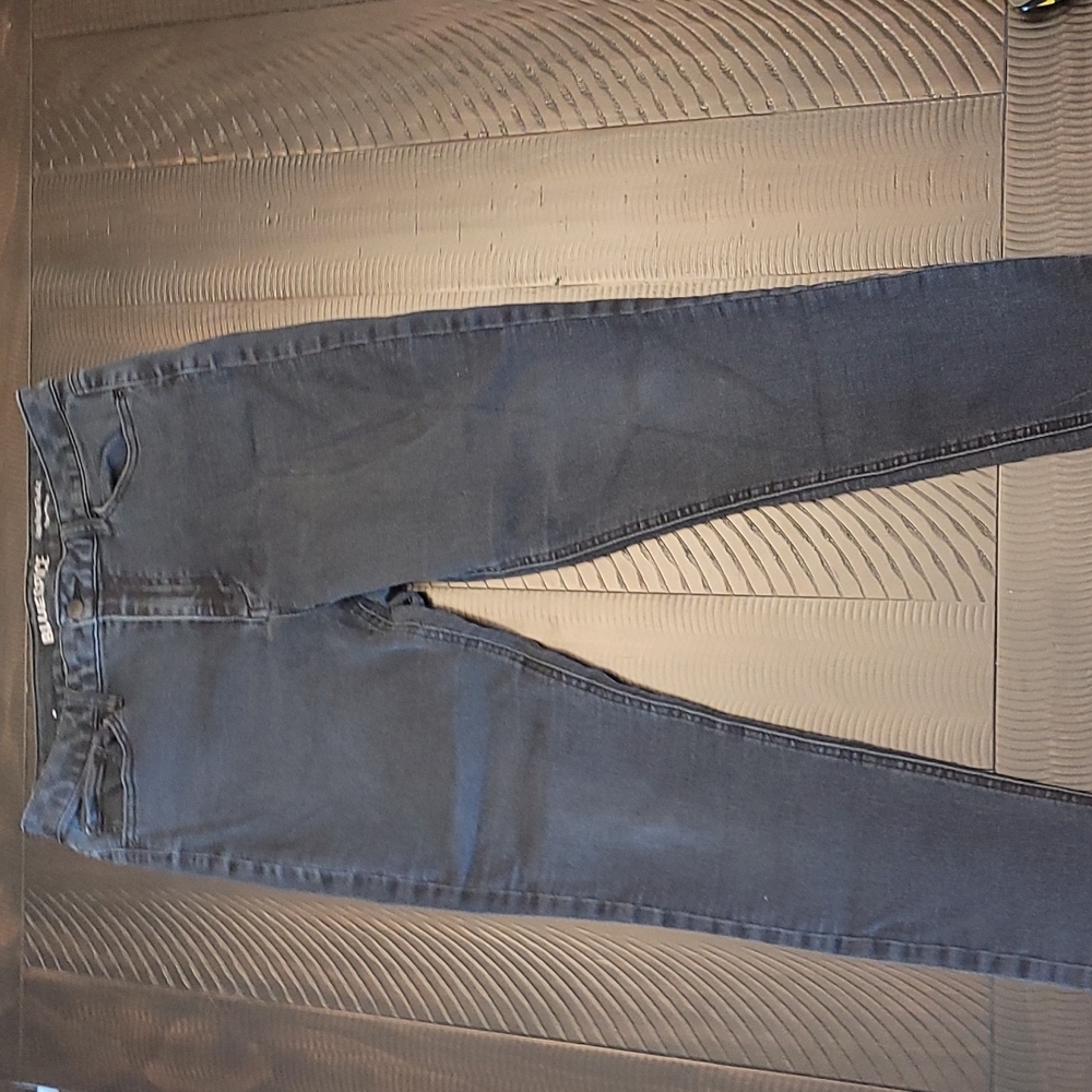 Black Blue Jeans
